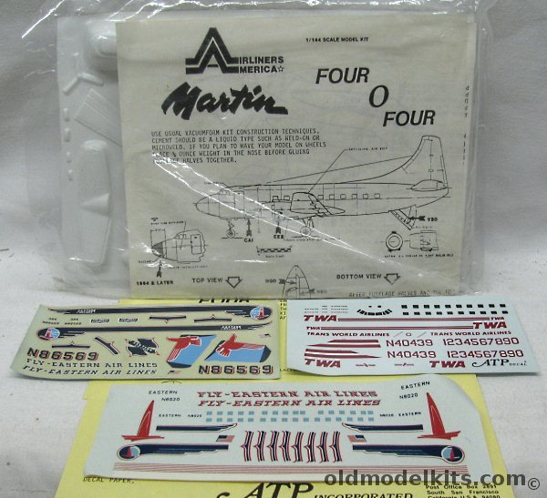 ATP 1/144 Martin 404 - TWA or Eastern Airlines - Bagged plastic model kit